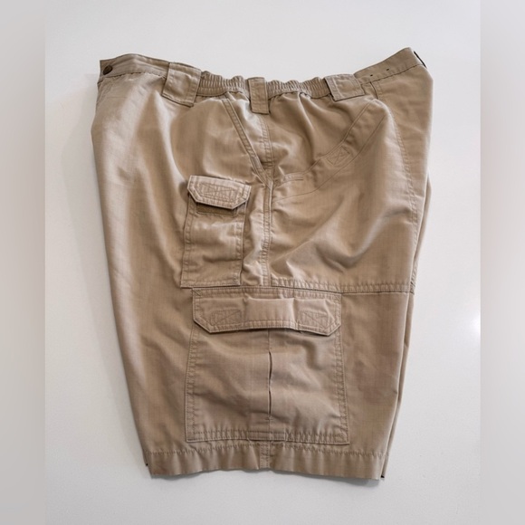 5.11 Tactical Mens Shorts Size 40 - 10 Inch Inseam Pro Cargo Ripstop Khaki Tan - Picture 3 of 11